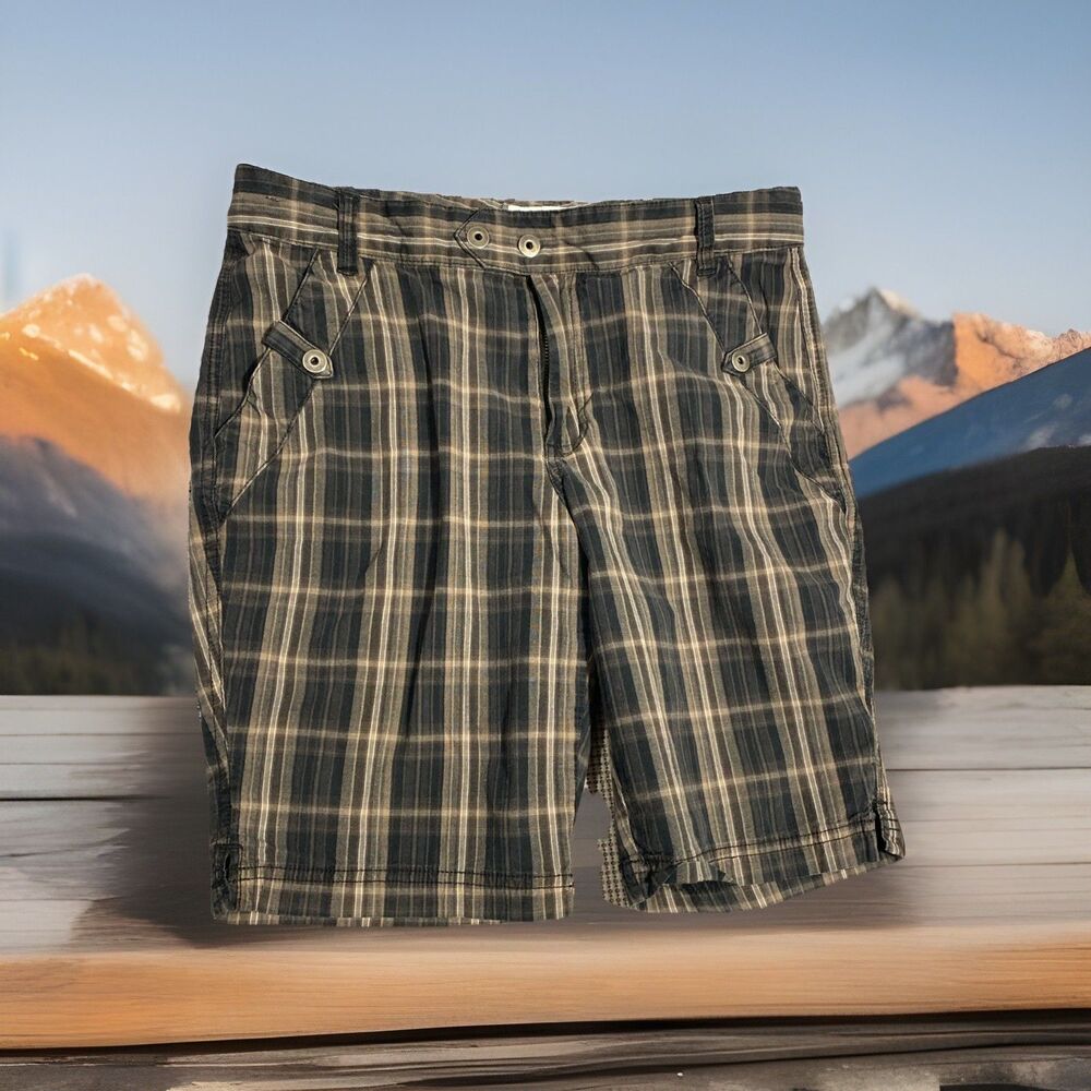 Columbia Women's Plaid Mid-Rise Golf & Tennis Bermuda Shorts Grey & Brown Size 8